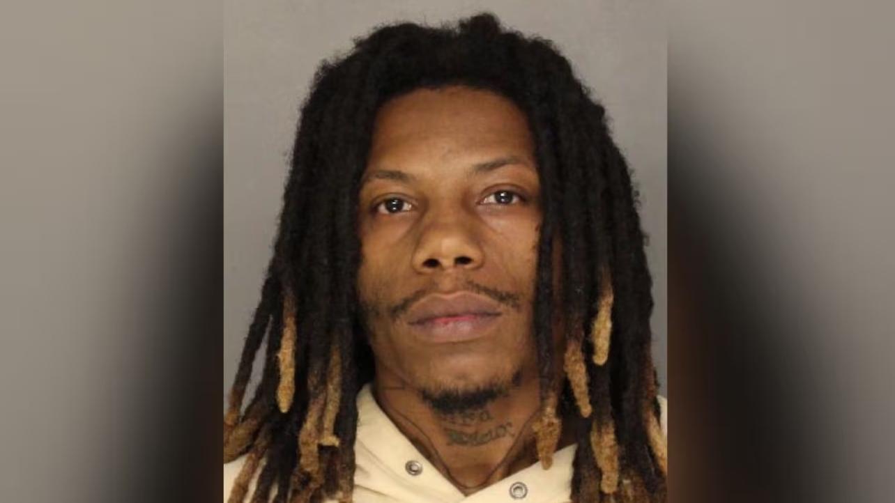 案中被捕的26歲男子克魯米提。(互聯網)