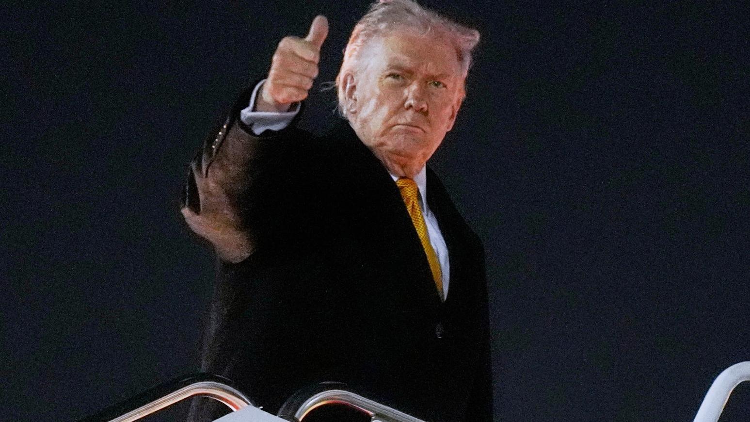 美總統特朗普自認高關稅政策「震懾」全球，讓每個人都獲得至少2000美元的紅利。（圖／美聯社）