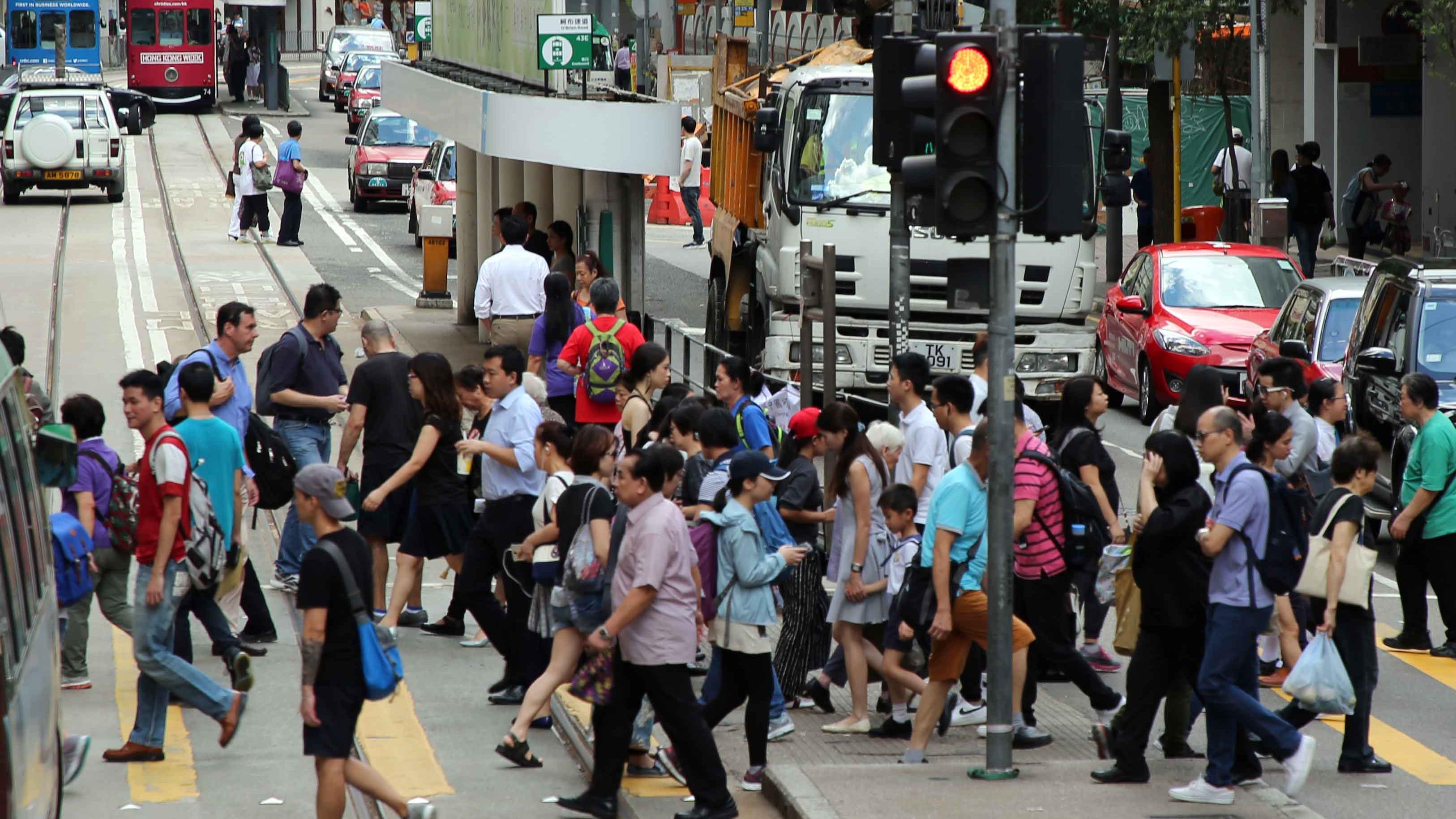 轉工影響花紅入息計法 拆解有法？