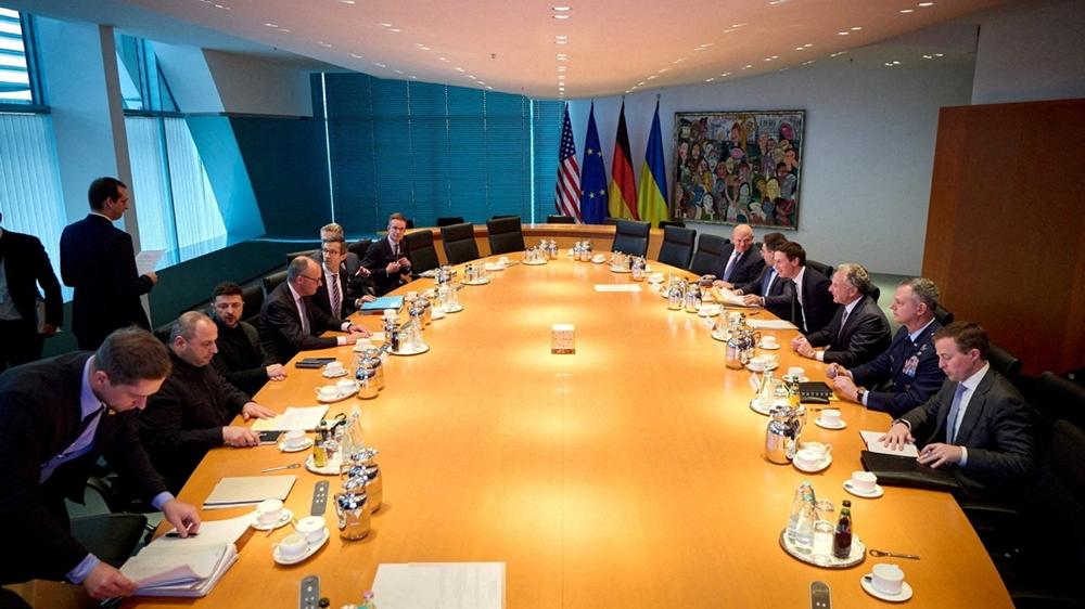 俄烏戰爭，美國向烏方提出類似北約共同防衛安全保障，特朗普︰比以往接近達成協議。(Reuters)