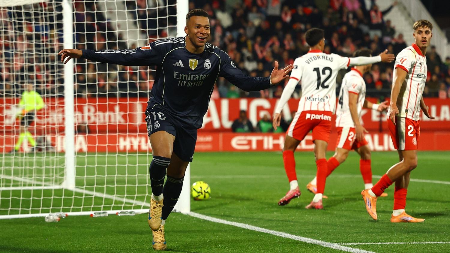 麥巴比入球先被判「詐糊」，不過仍為皇家馬德里迫和基羅納1:1。(路透社)