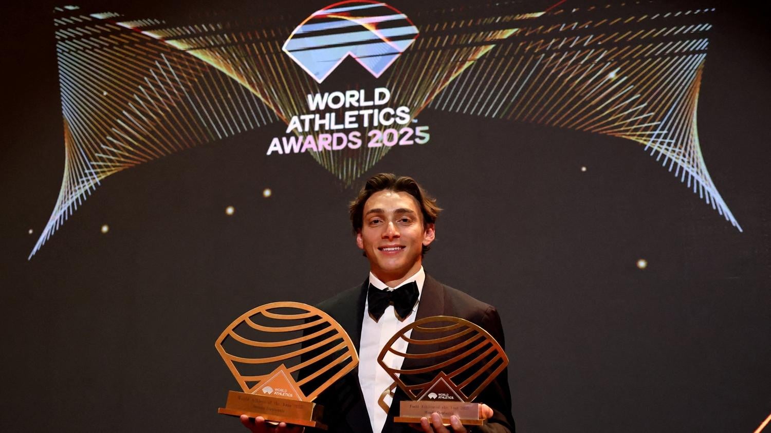杜彭迪斯贏得國際田聯的年度最佳男子運動員及田項運動員獎。(路透社)