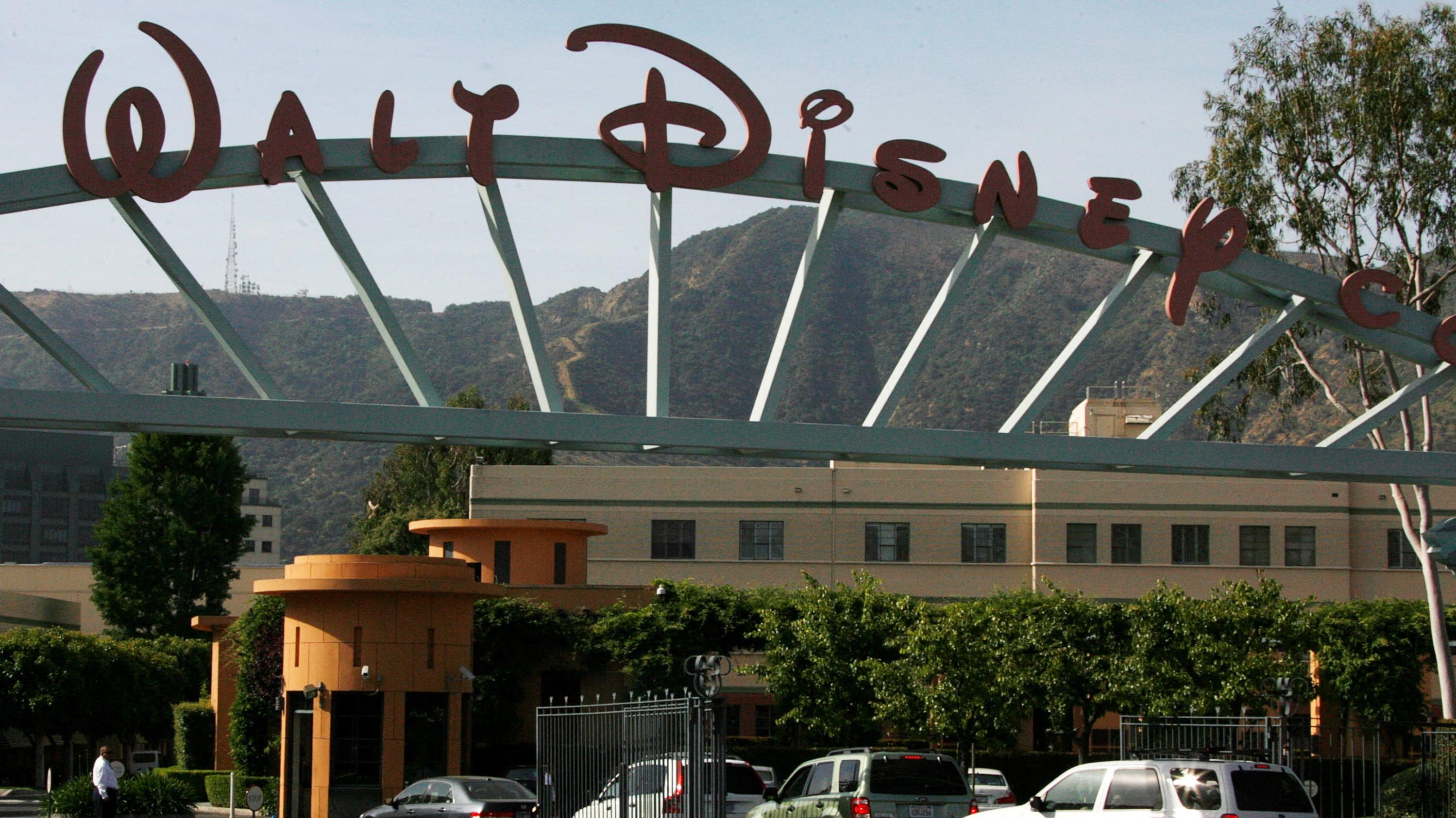 迪士尼向OpenAI投資10億美元   允許Sora使用迪士尼角色生成AI影片