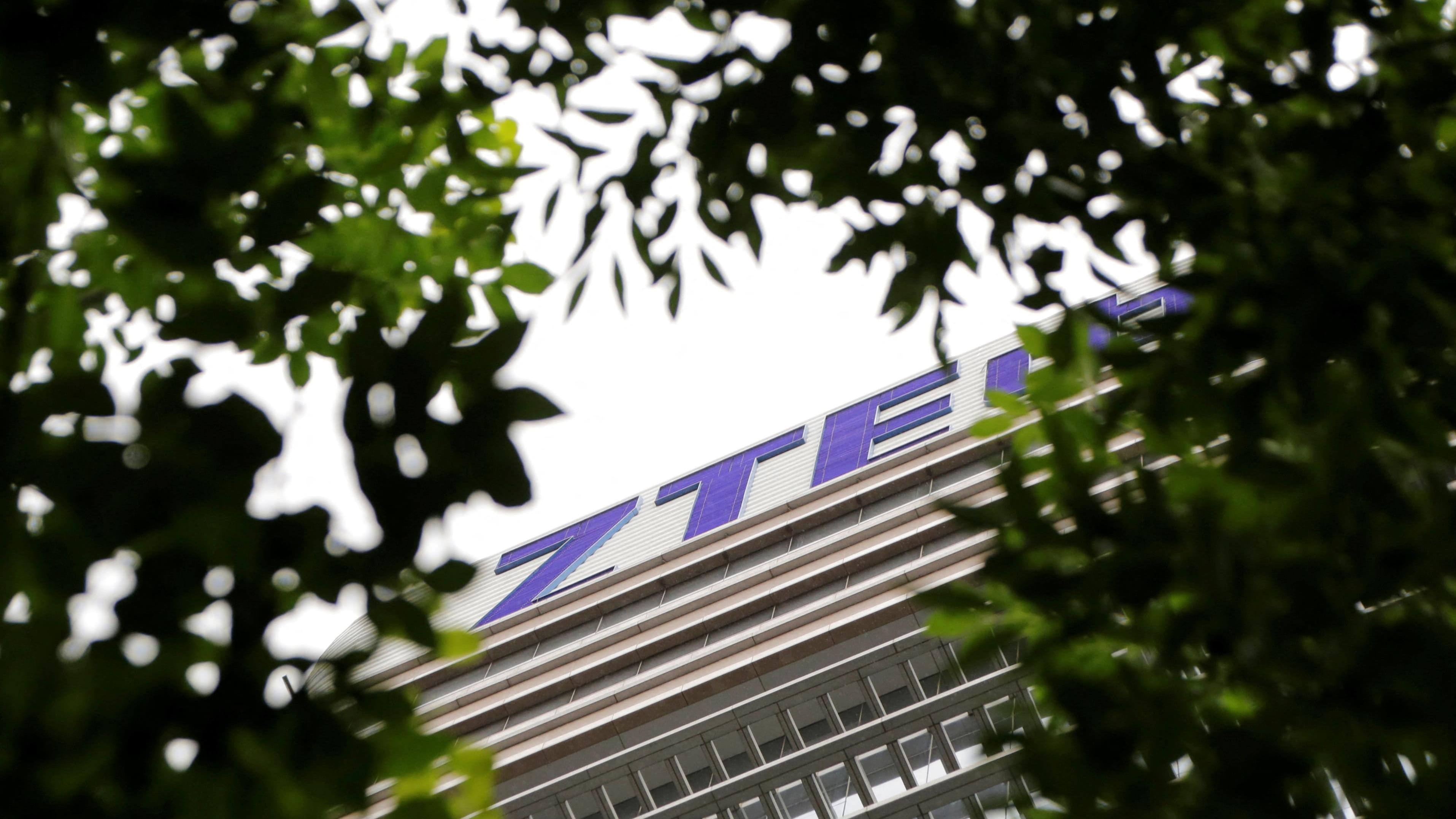 中興通訊：正與美國司法部溝通　目前生產經營一切正常