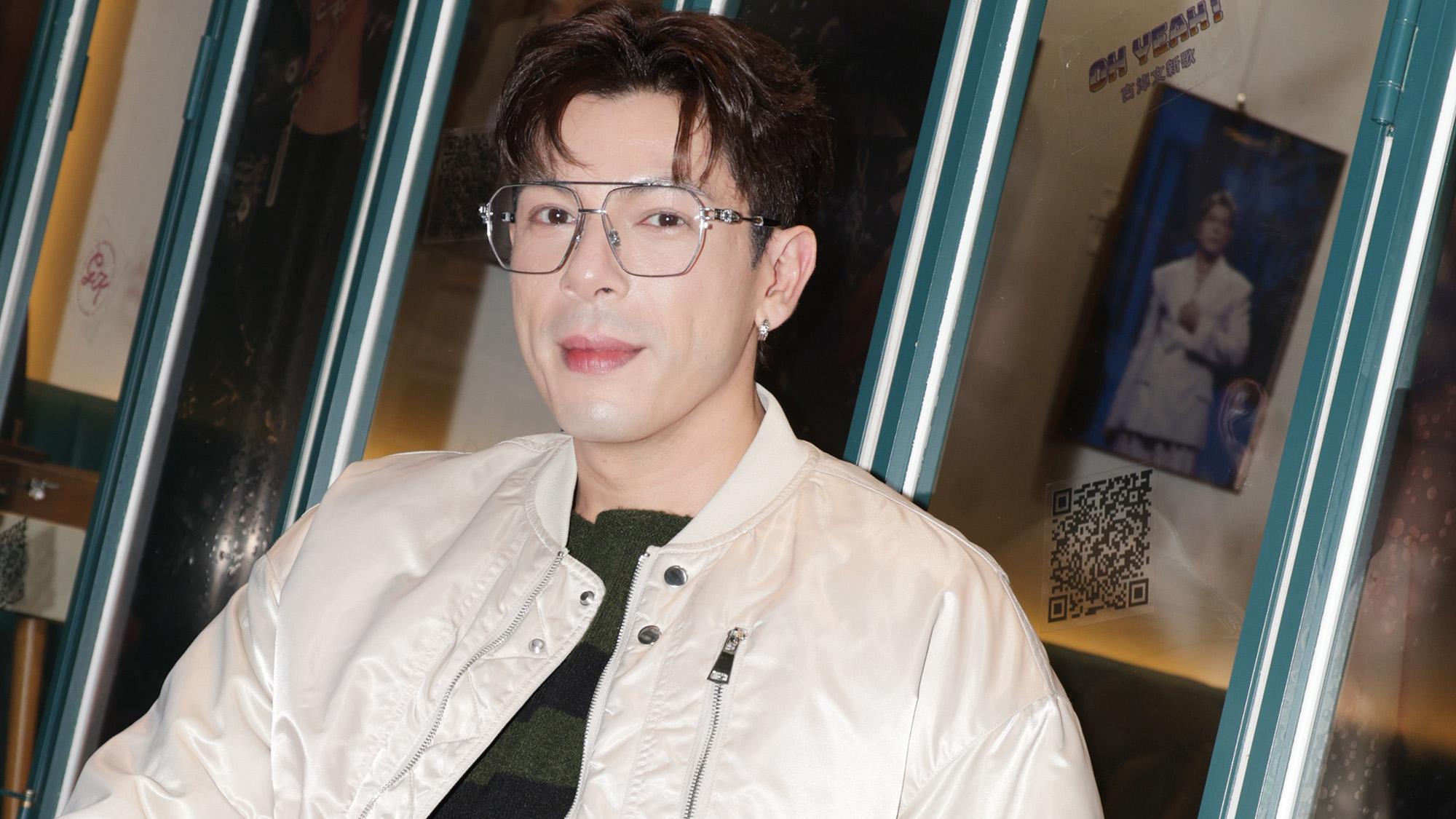 古淖文曾因做MC停唱歌感徬徨 面對劣評高呼「收皮啦」