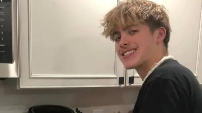 不雅照性勒索湧現 15歲少年20分鐘收120條訊息3小時後輕生