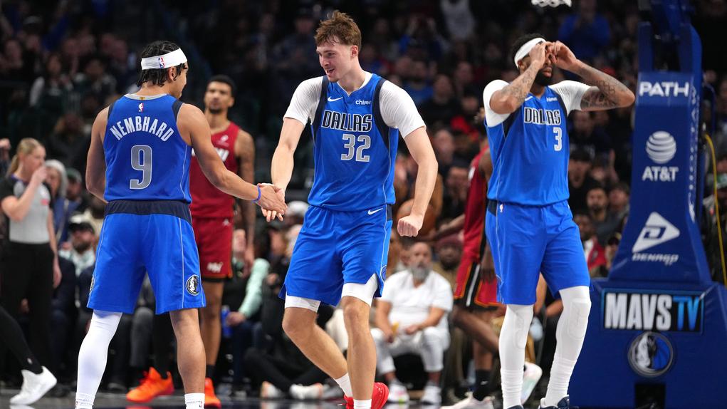 法拉格帶領獨行俠以118:108贏熱火。(美聯社)