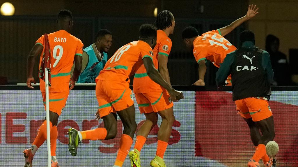 阿密特迪亞路為科特迪瓦建功，不過球隊仍被喀麥隆迫和1:1。(美聯社)