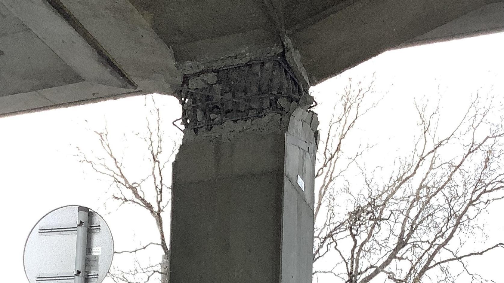 JR八戶線的高架橋橋墩在地震中受損。(JR東日本X)