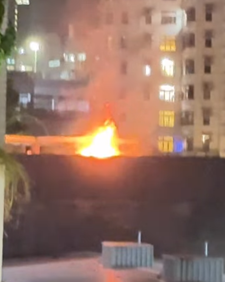 杏花邨杏花新城商場平台有雜物起火，消防接報到場開喉灌救。（fb杏花邨的人和事)