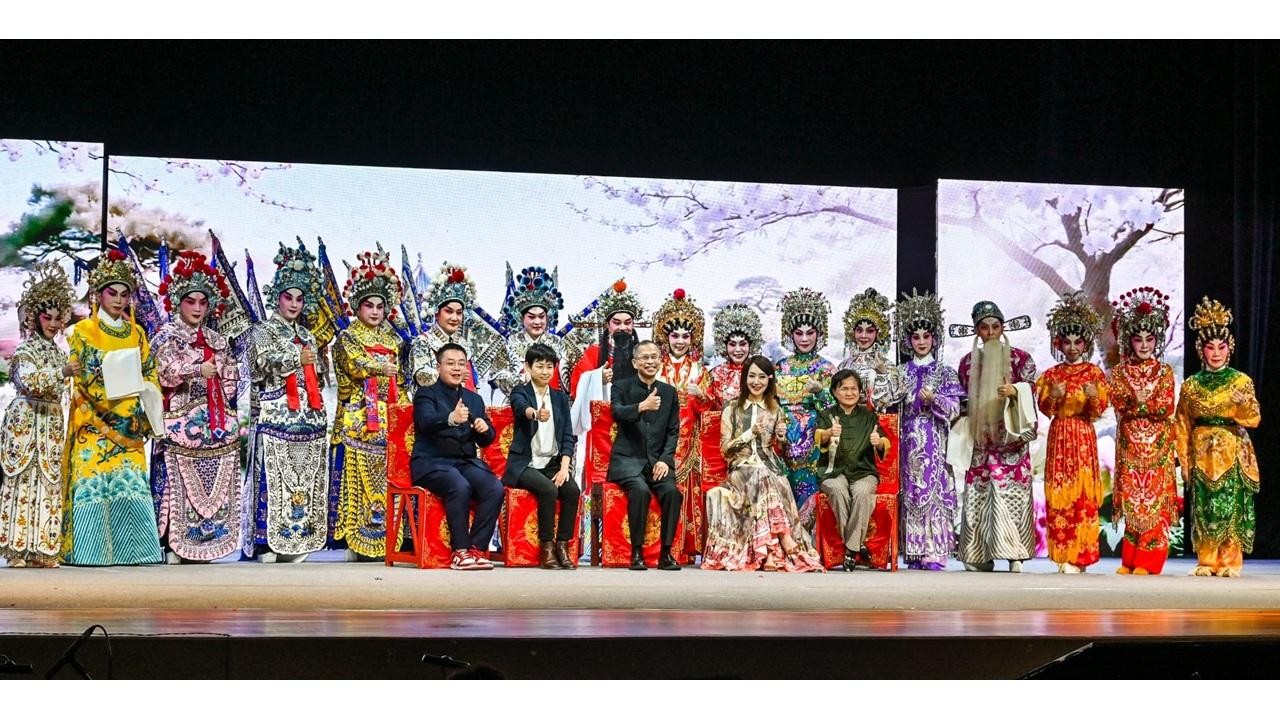 中國文化藝術傳承協會推廣粵劇赴新加坡展演 以創新科技重現傳統藝術