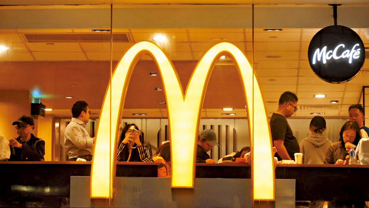 餐廳管理組加薪平均3% 麥當勞逾萬員工獲派利是