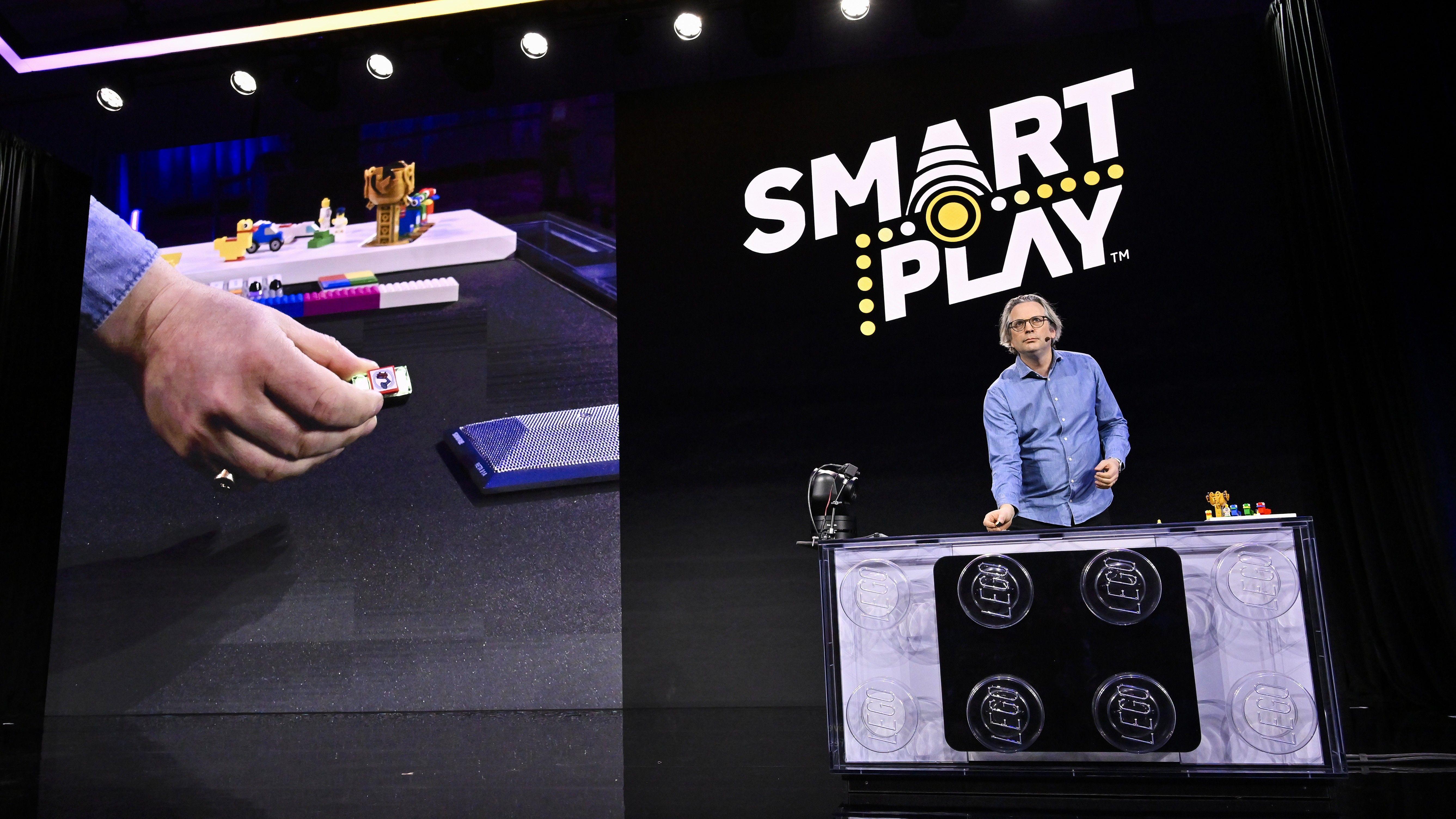 CES 2026｜LEGO全新智趣玩系統　SMART顆粒可即時互動、Star Wars打頭炮