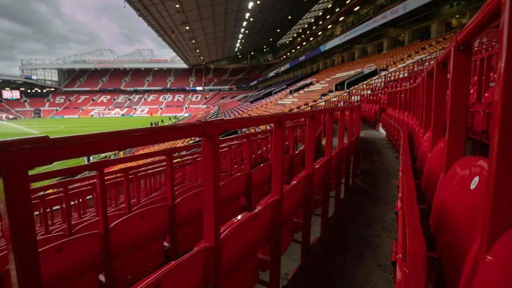 英超｜曼聯擴建奧脫福球場 Stretford End增設安全企位