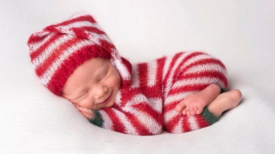 最可愛的聖誕禮物：聖誕寶寶