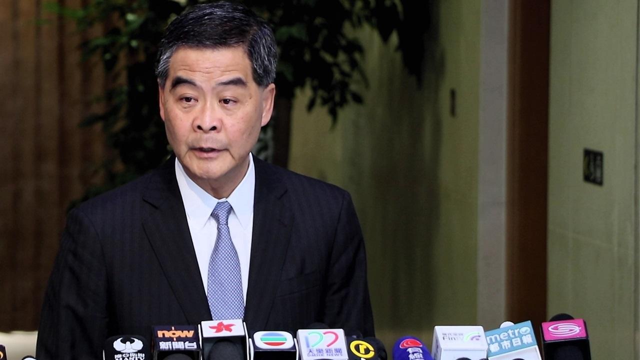 梁振英指本屆政府認為東翼前地不適宜開放