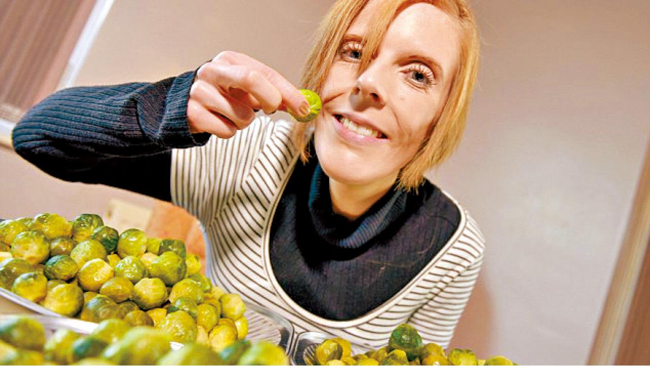 瘦骨大胃妹創健力士