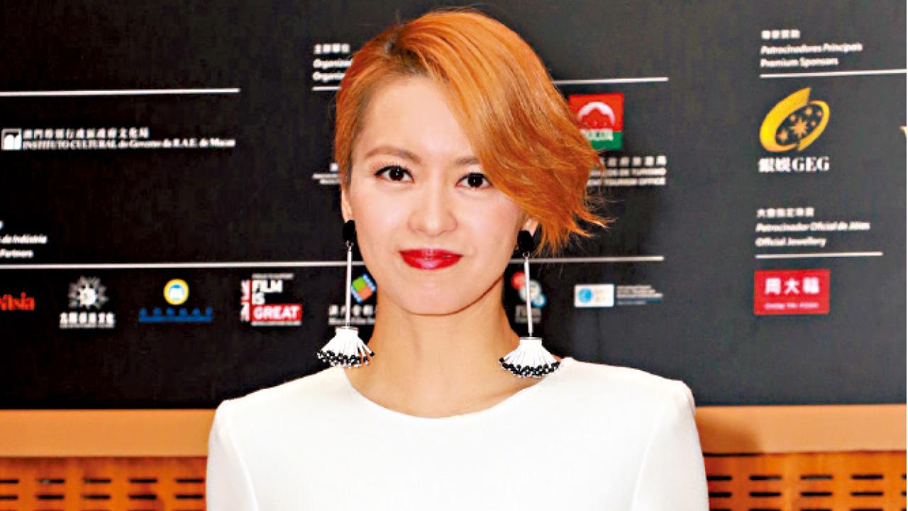 幫老公按摩 Gigi：佢淨係尖叫