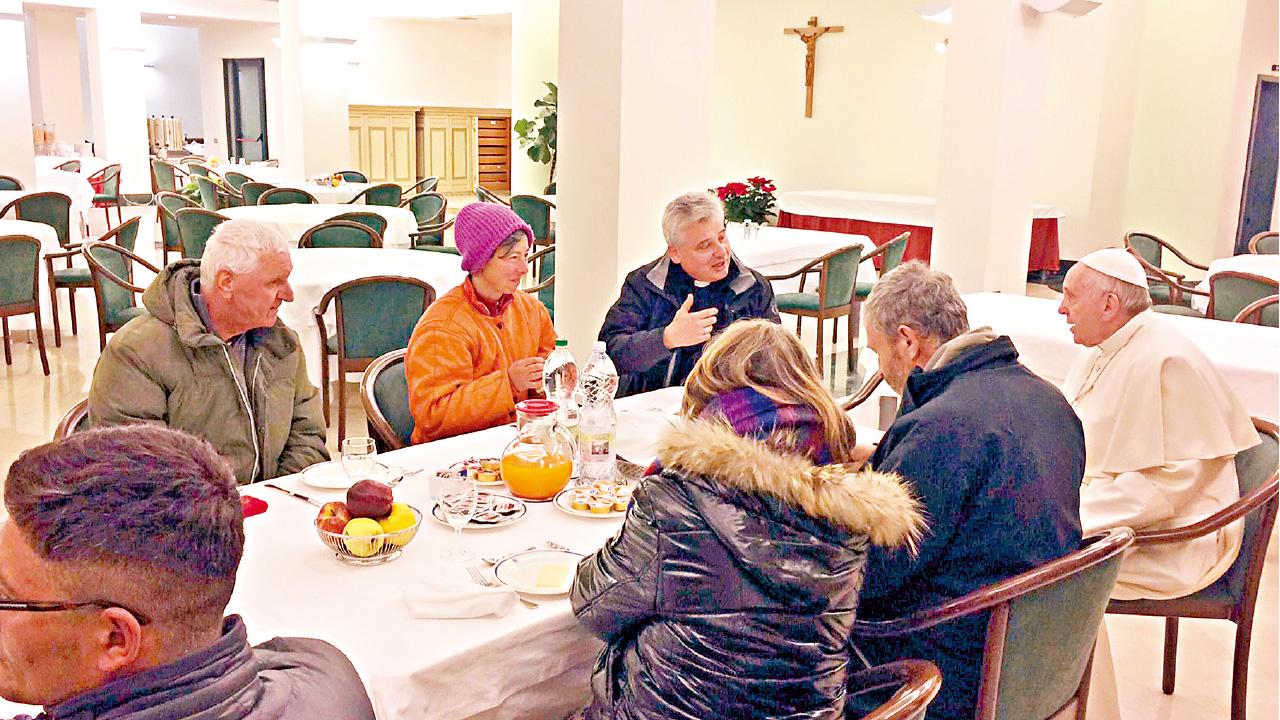 透露對年老感惶恐 教宗80大壽宴請露宿者