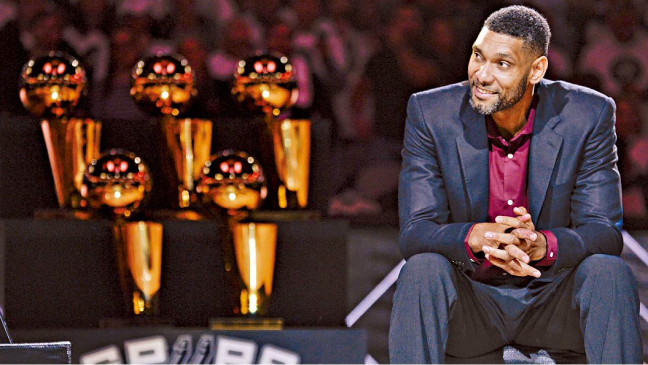 鄧肯球衣榮休 馬刺擒鵜鶘