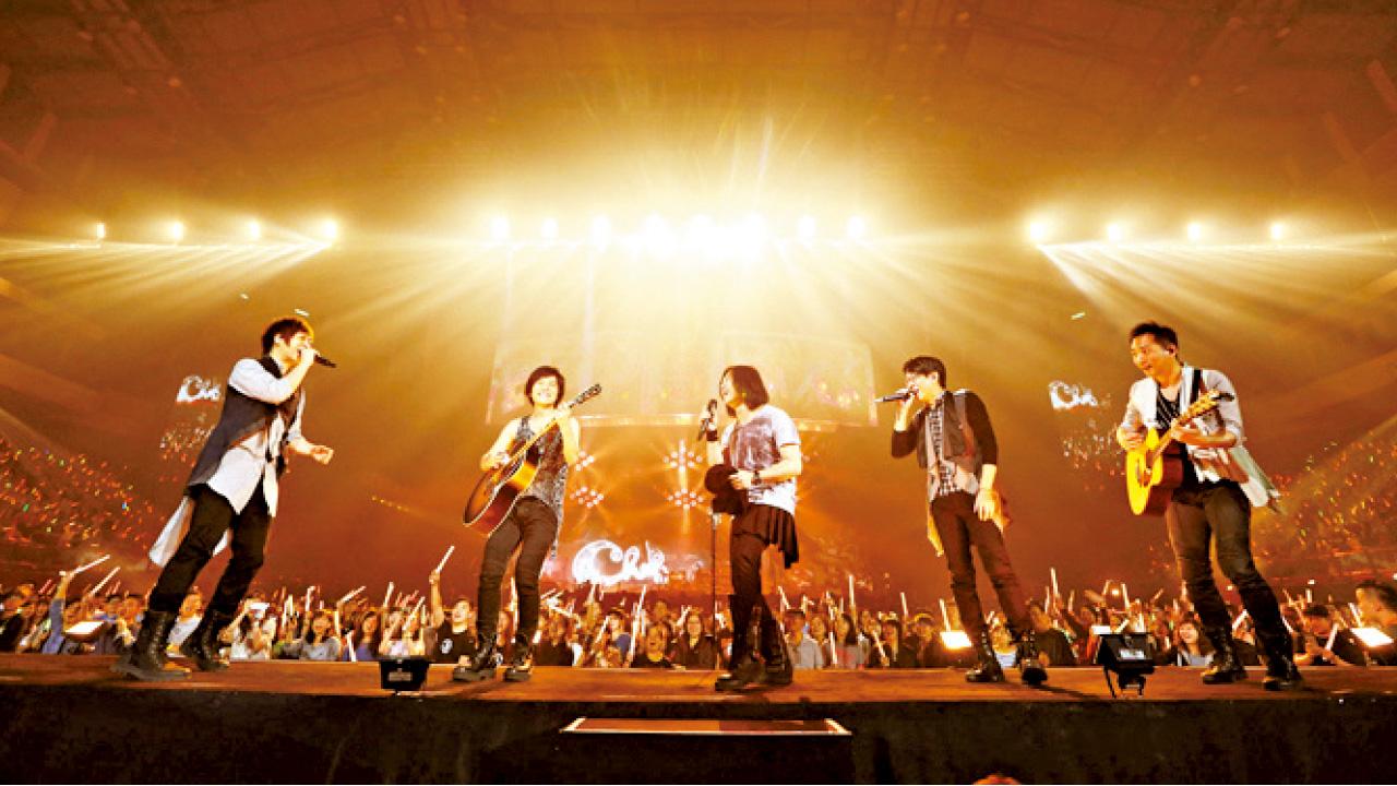 五月天成功復刻《諾亞方舟演唱會》