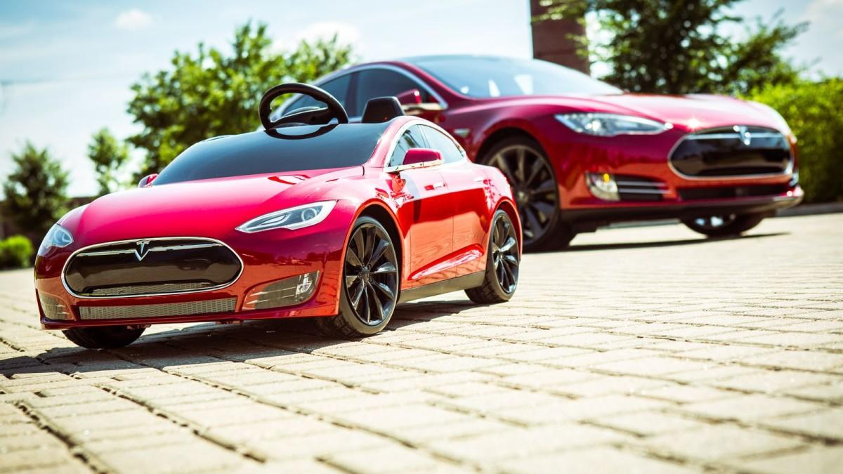 Tesla Mini Model S小朋友都可以做車主