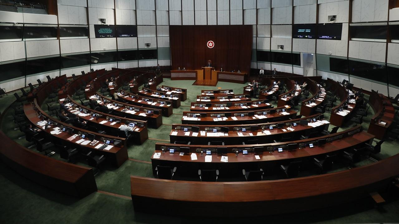 梁國雄指從無逼令政府推全民退保  黨派團結施壓就不用拉布