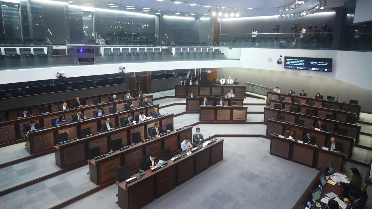 帳委會聆訊鉛水事件 議員批評房署選擇性提交文件