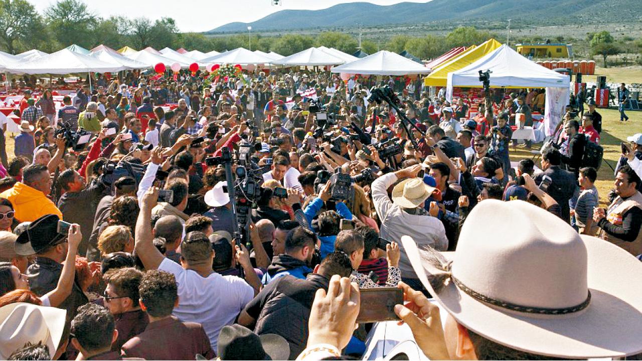 15歲生日派對FB邀約 130萬網民賜覆出席