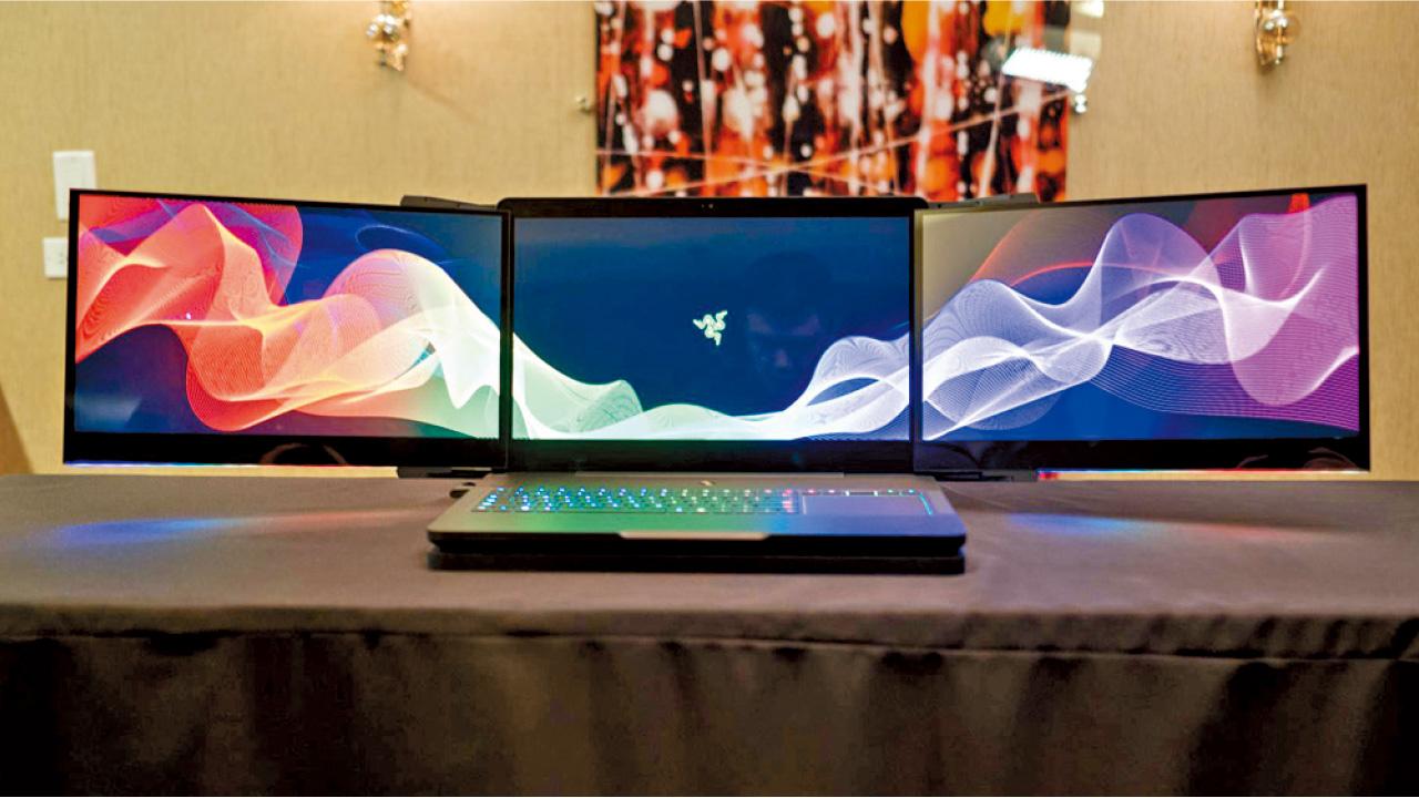 Razer懸紅19萬尋三屏原型機
