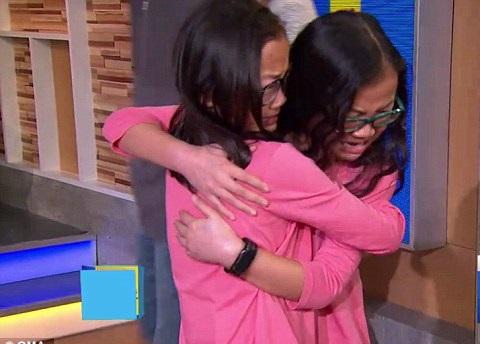 孤雛照揭示另一半 拆散孖女美國團圓