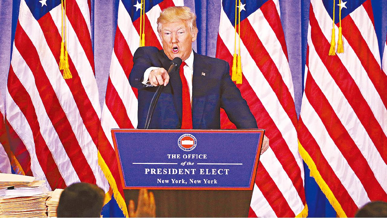 斥俄掌黑材料屬假新聞 特朗普不准CNN記者提問