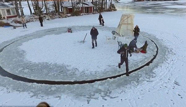 苦寒作樂 自鋸旋轉冰圈