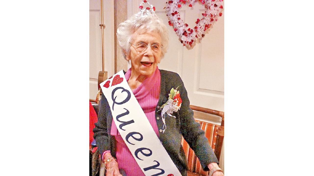 千人捐40萬 義助迫遷人瑞