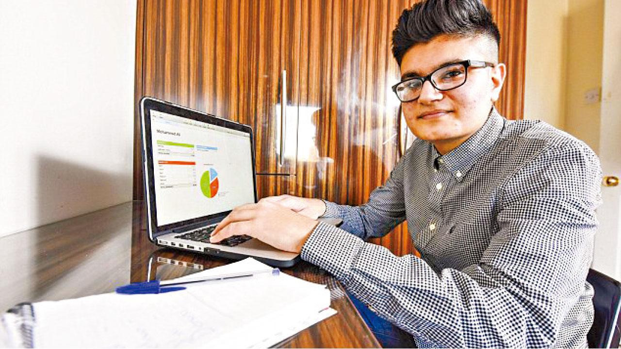 中六生創慳錢網 拒5000萬收購