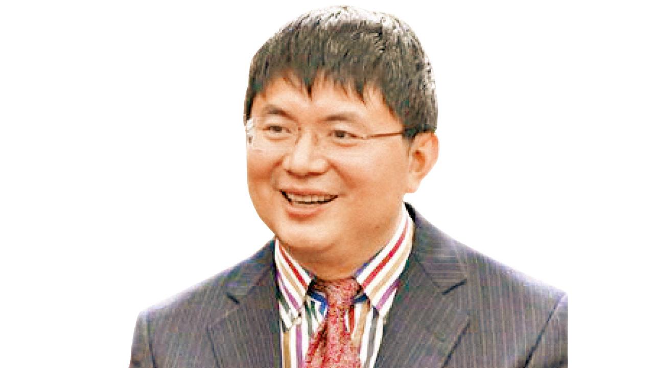 報章頭版刊登聲明 肖建華稱不存在 「被綁架」