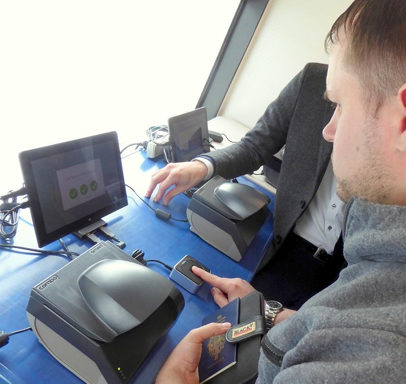  一隻手指遊日本 指紋購物無難度