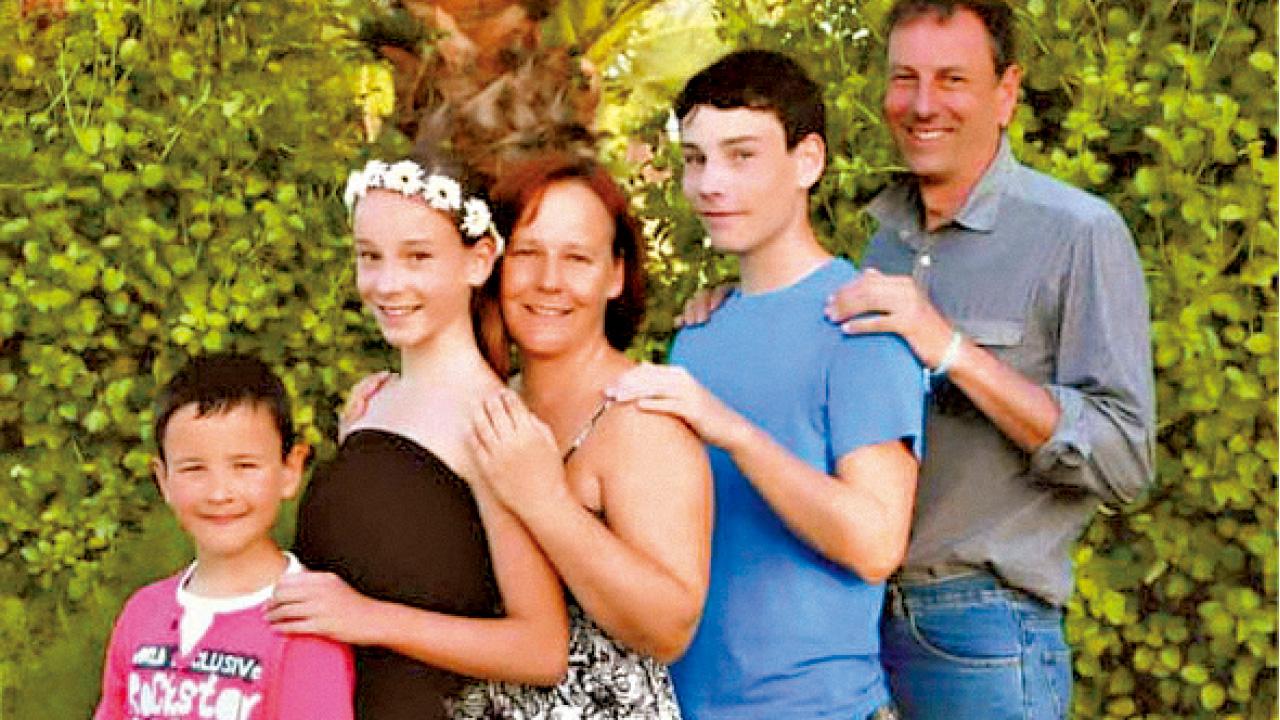 一圖抵萬金 善款湧癌侶遺孤