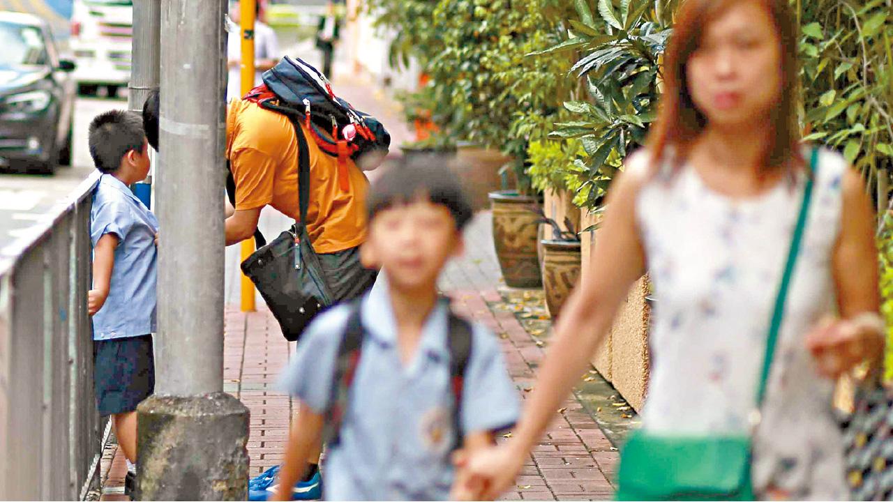 親子閒談校園生活 或助子女改善學業