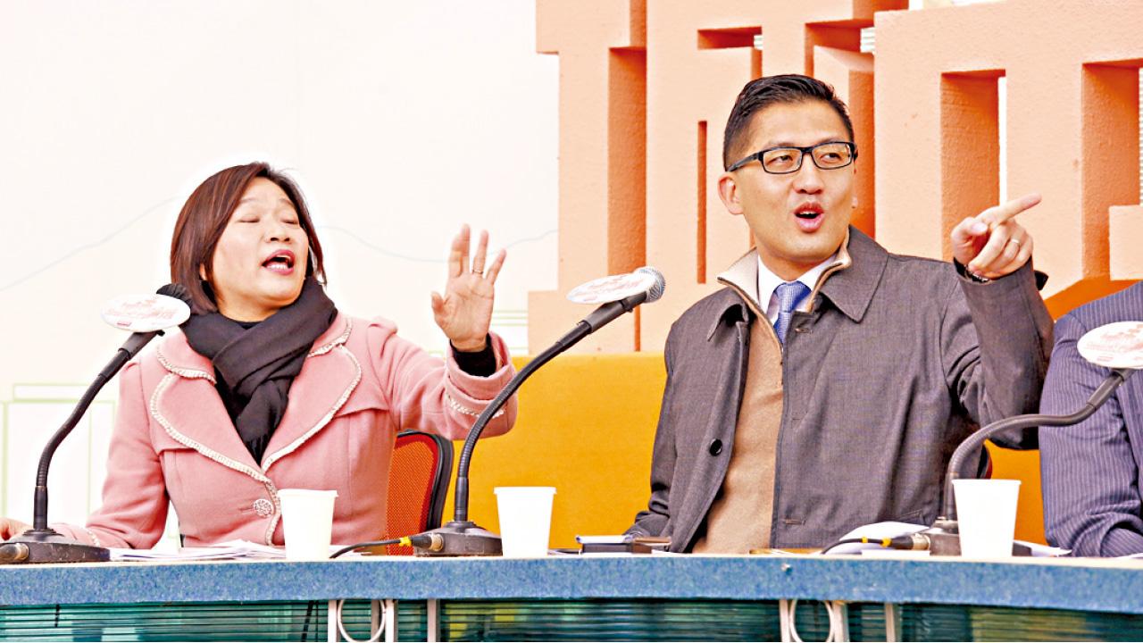 盧偉聰未回應警員自比猶太人言論