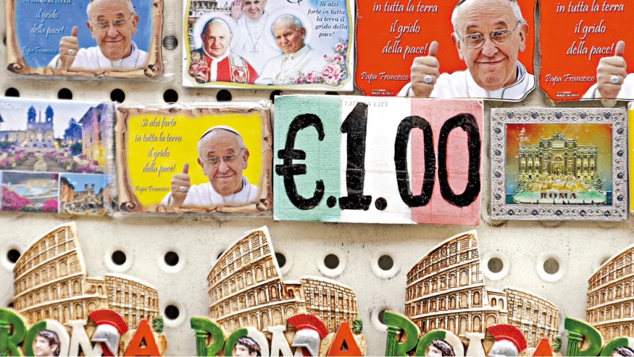 教宗相關產品充斥全球  梵蒂岡誓保肖像權