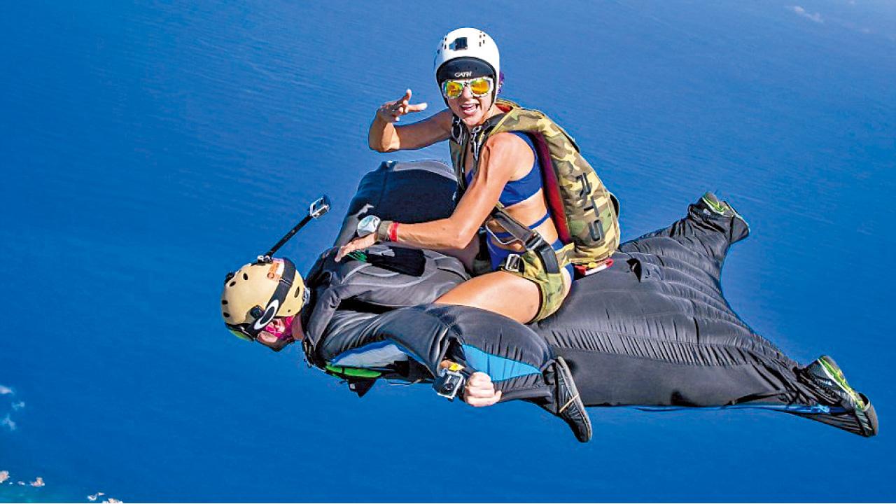 翼上搭客 恨死隔籬