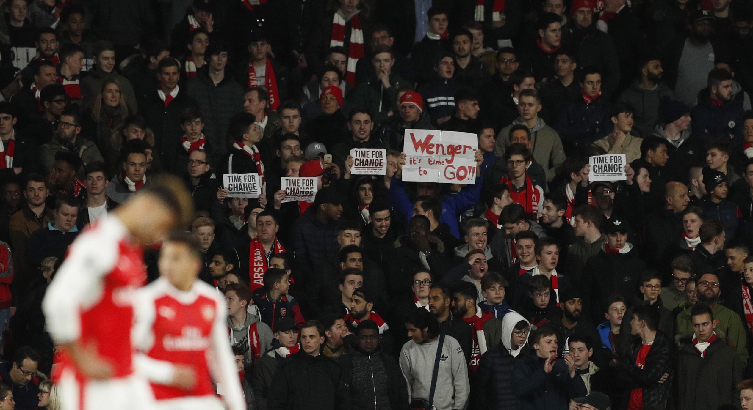 阿仙奴名宿促雲加下台