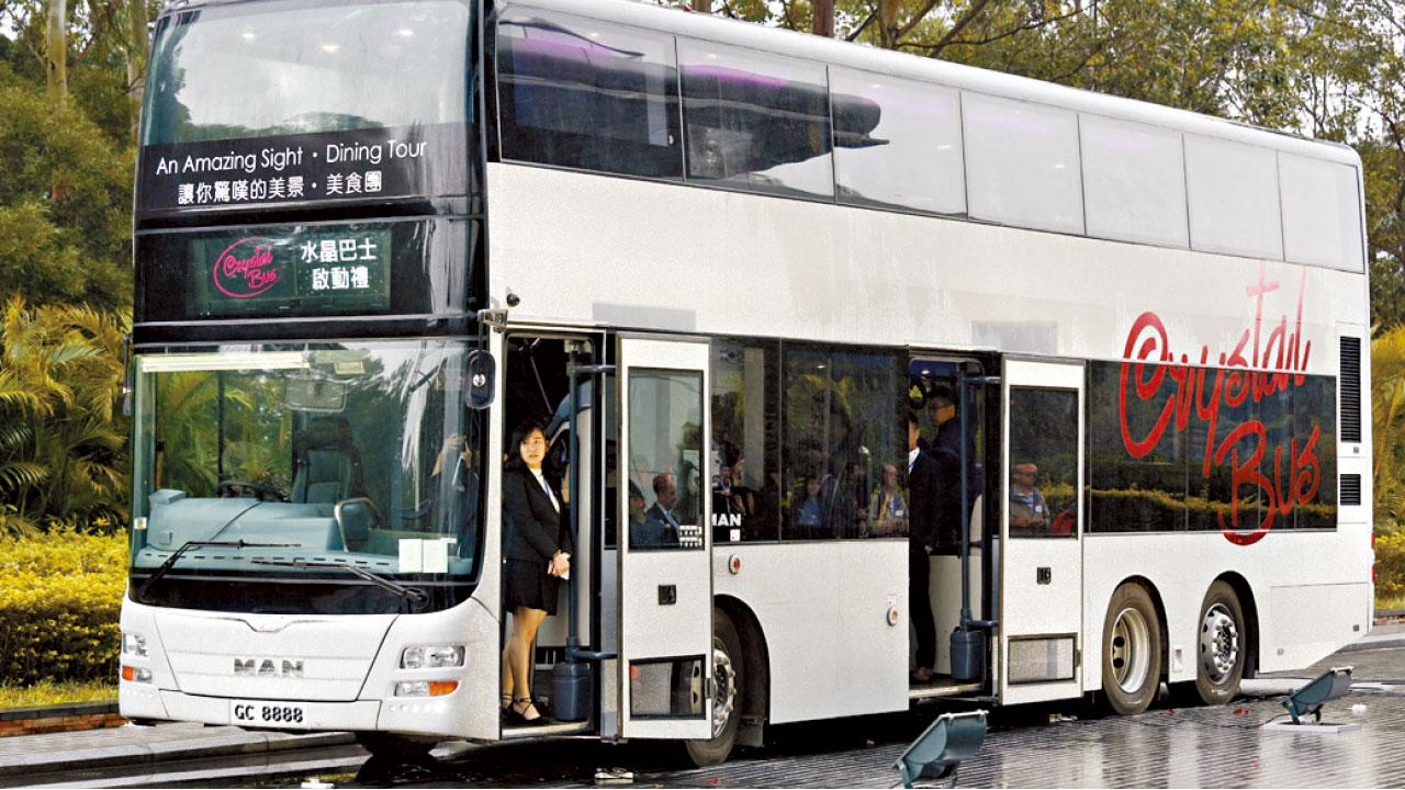 邊觀光邊嚐美食   港首架 雙層巴士餐廳