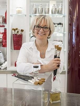 嗅出100萬分1化學劑 香薰富婆鼻如偵察犬