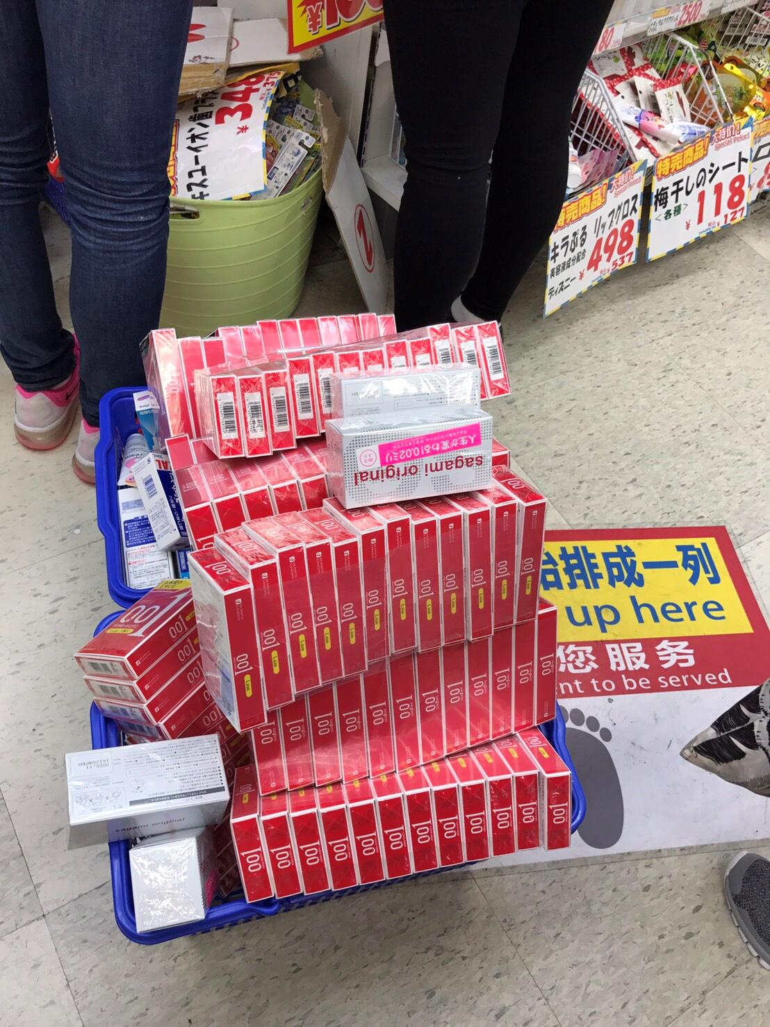 安全套成爆買目標 中國大媽新宿掃30萬日圓貨