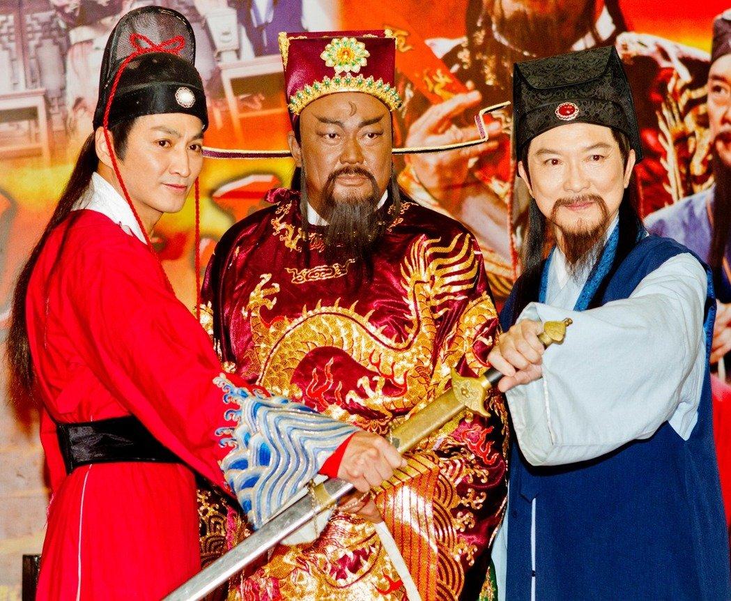 【即時娛樂】「包大人」金超群傳入院開腦