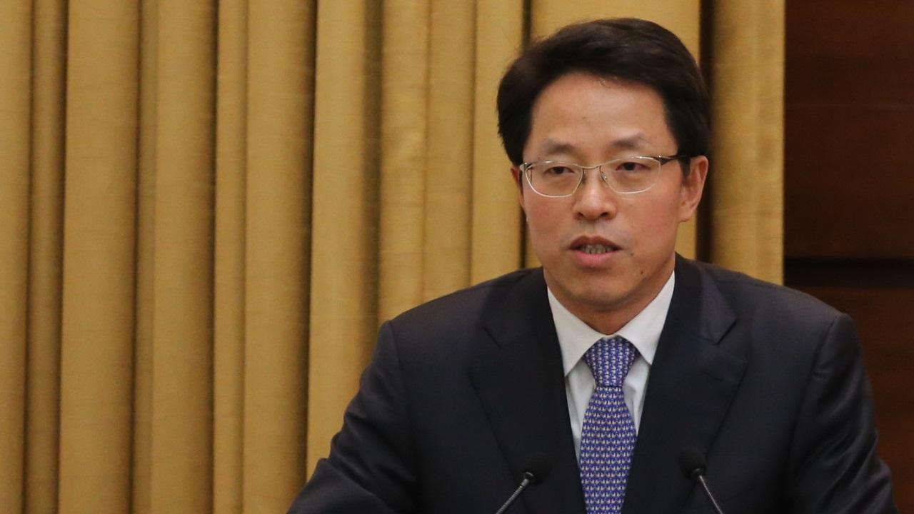 張曉明下午田心消防局悼念殉職消防總隊目邱少明