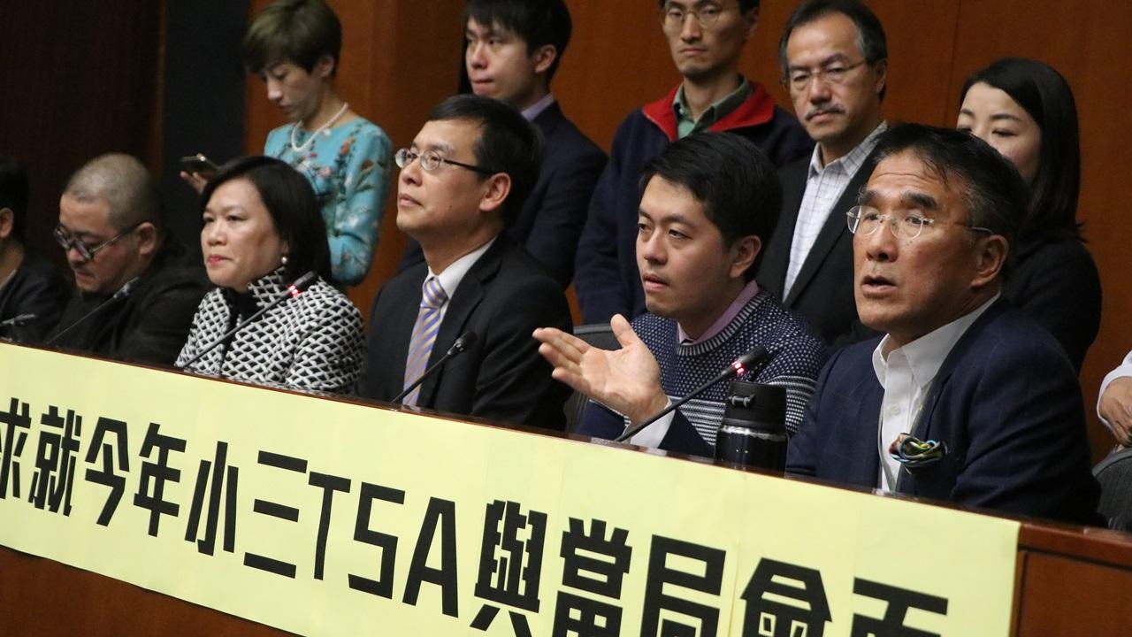 促請政府擱置小三BCA  葉建源建議梁振英釋出善意