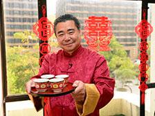 退休警再轉型 樂做「大妗佬」